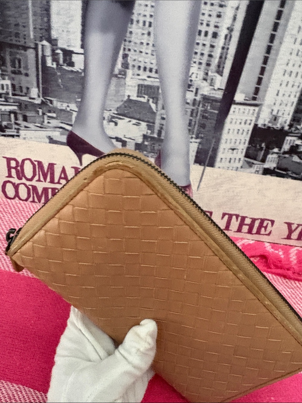 Bottega Veneta Tan Woven Leather Zip-Around Wallet - Picture 8 of 16